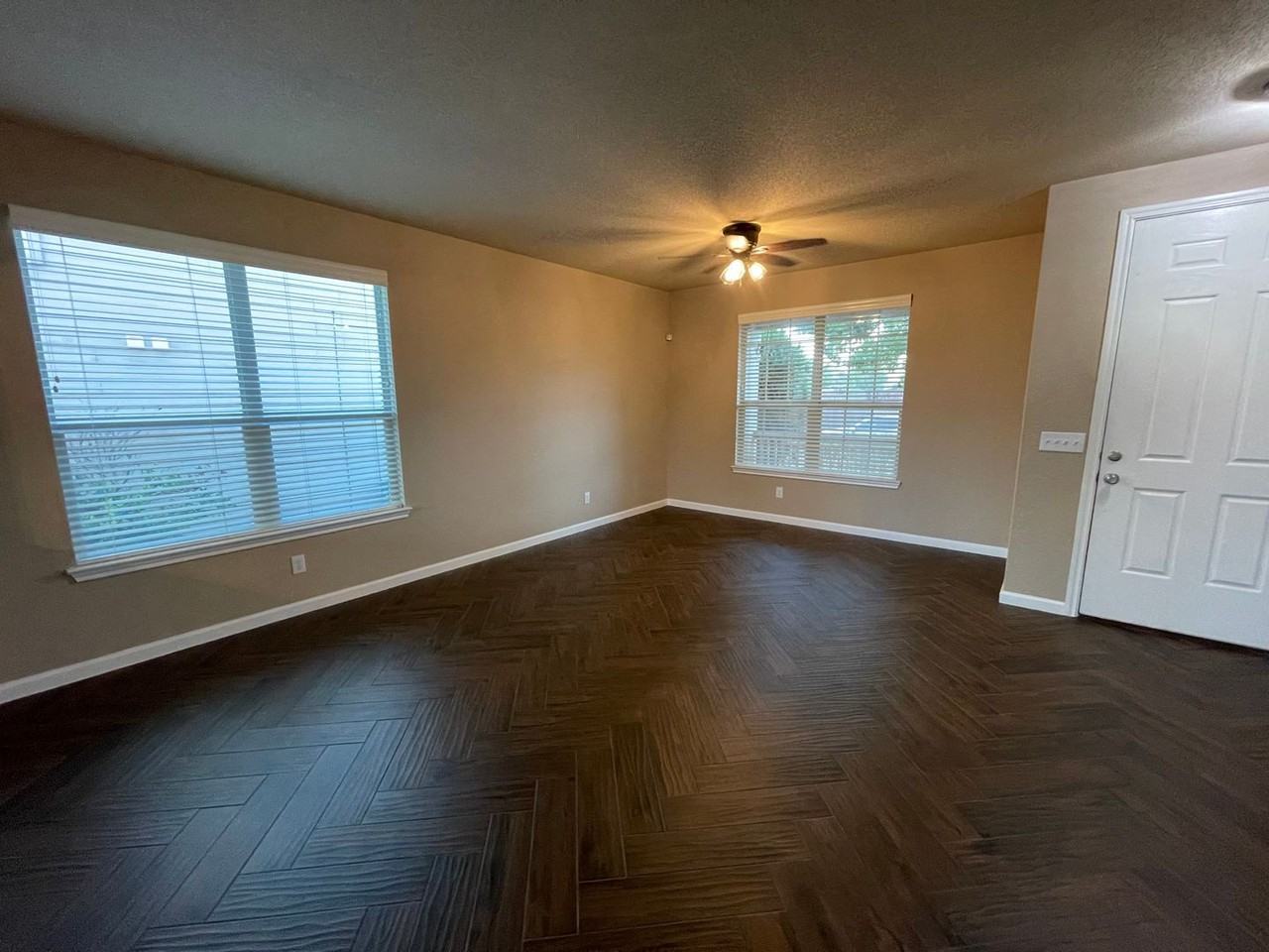 9614 Copper Est - Photo 5 of 20