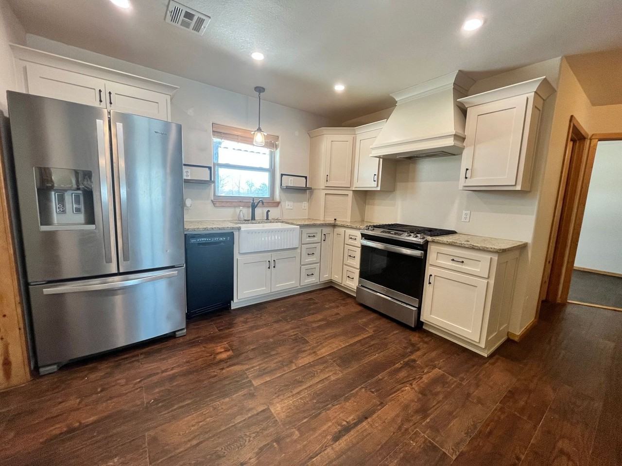 9577 Choate Prairie Rd - Photo 5 of 24