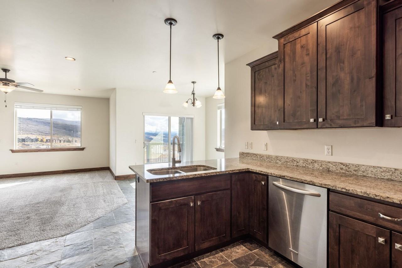 1291 W Black Rock Trl - Photo 6 of 24