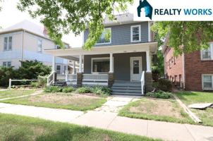 featured image of 1619 D St