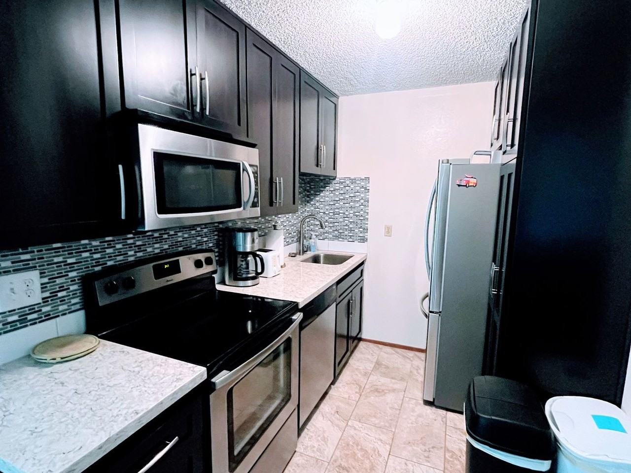 725 Redondo Ct #32 - Photo 4 of 10