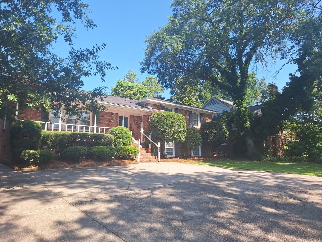 755 Cross Hill Rd - Photo 4 of 46
