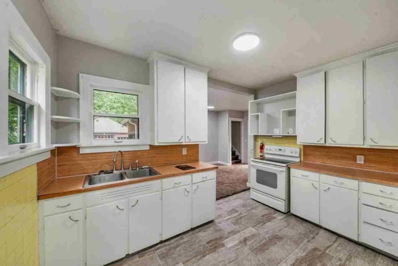 208 Woodward (Hillside Village LLC) - Photo 2 of 25