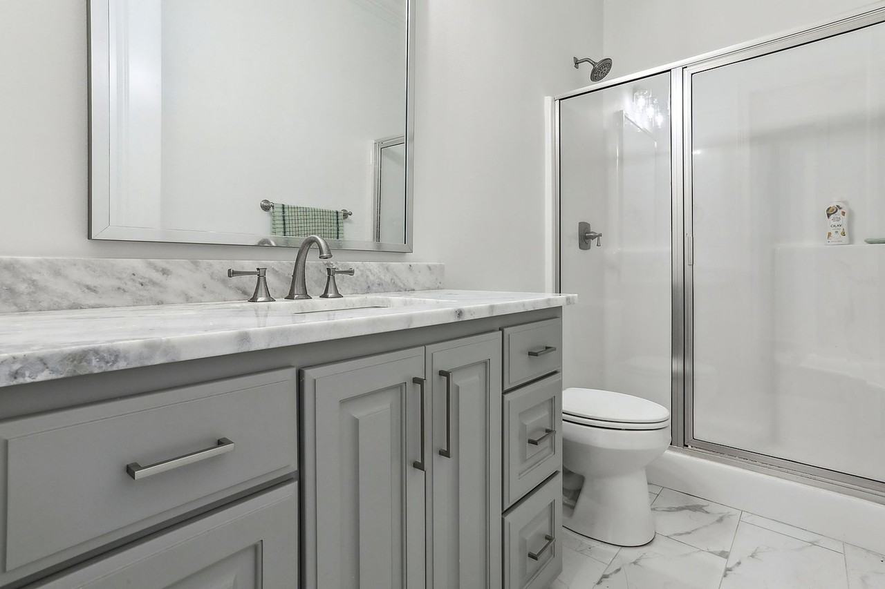 17331 Fox Glove Ave - Photo 5 of 15