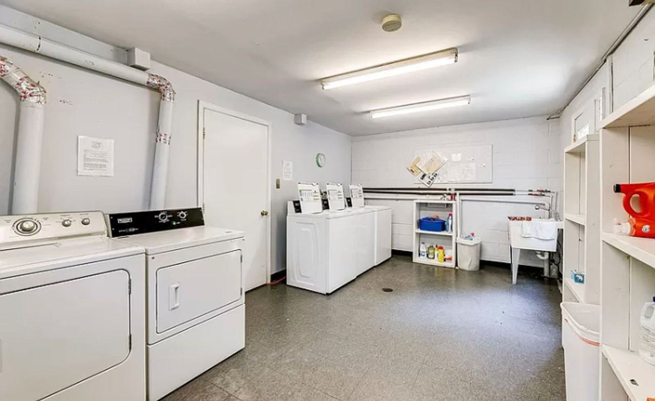 220 N Saint Asaph St - Photo 2 of 2