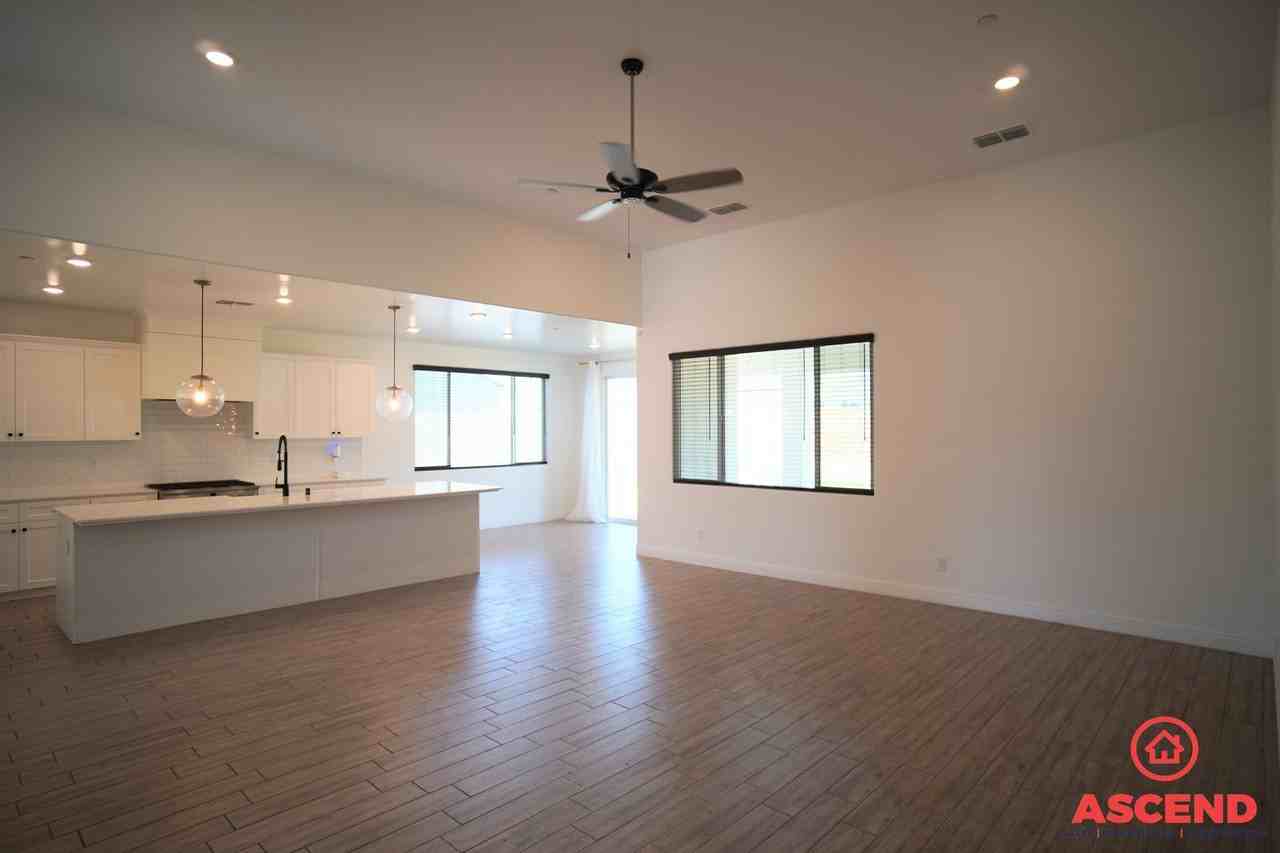 3208 Blue Creek Ln - Photo 6 of 18
