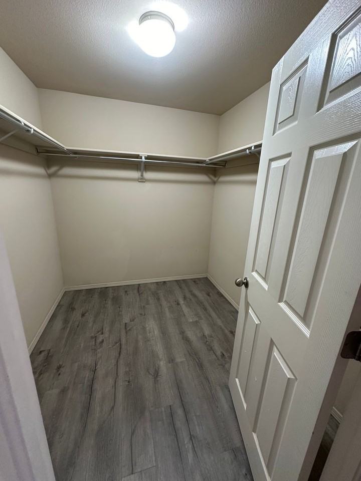 9190 S 251st East Ave - Photo 4 of 13