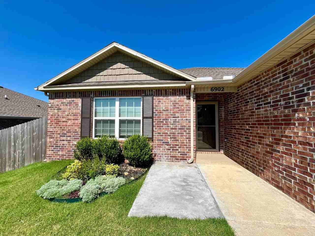 6902 Sw Whitmarsh Rd - Photo 2 of 27