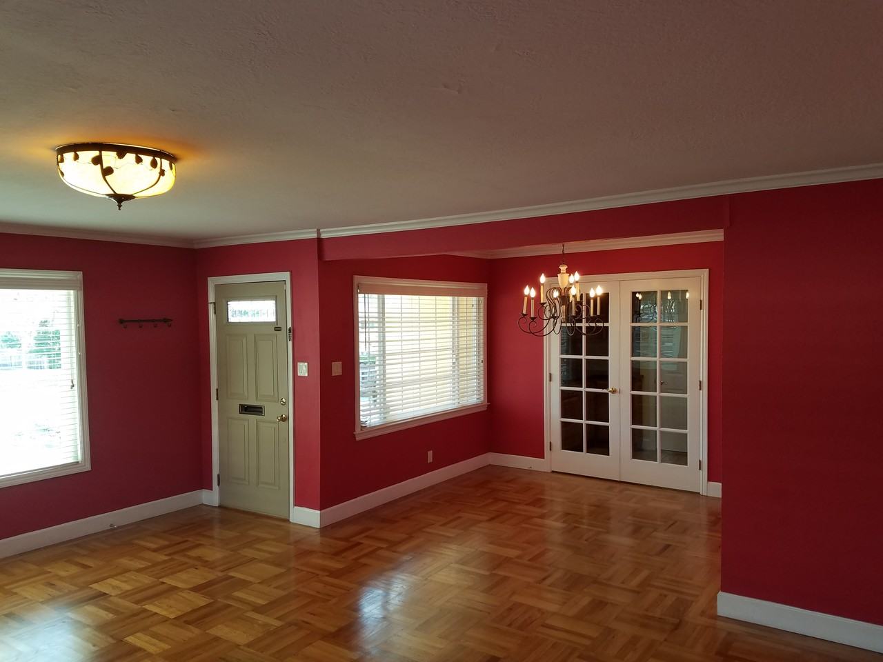 370 Cypress Avenue - Photo 2 of 22