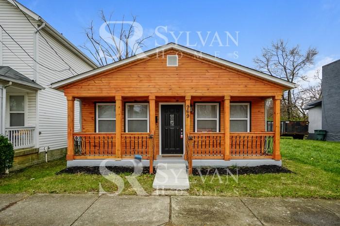969 E Mound St - Photo 2 of 16