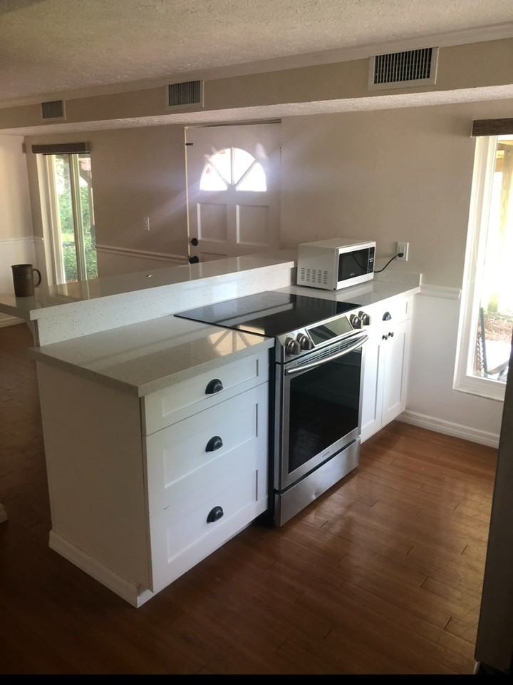 1856 Ne River Ct - Photo 4 of 17