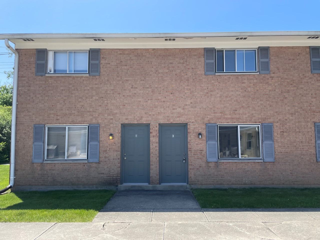 540 Thoma Pl #C - Photo 3 of 19