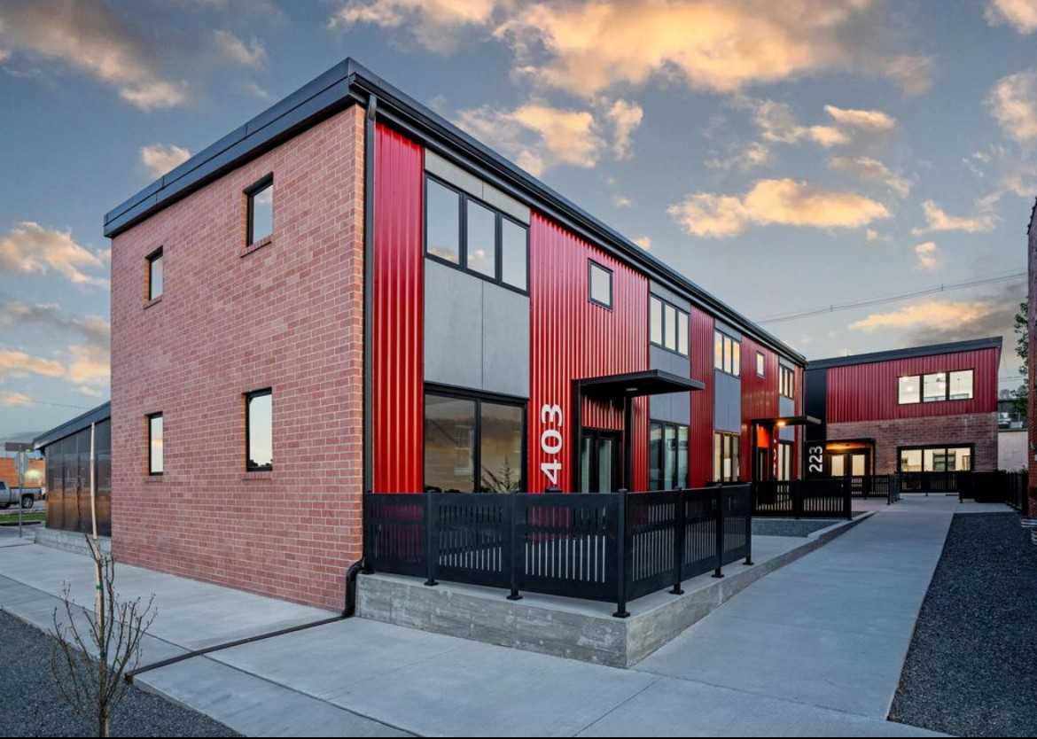 401 W 3rd St #401 - Photo 2 of 11