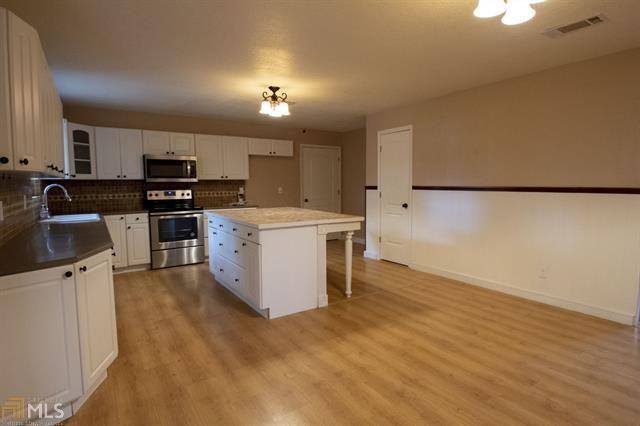 831 Devon Dr #NA - Photo 7 of 20