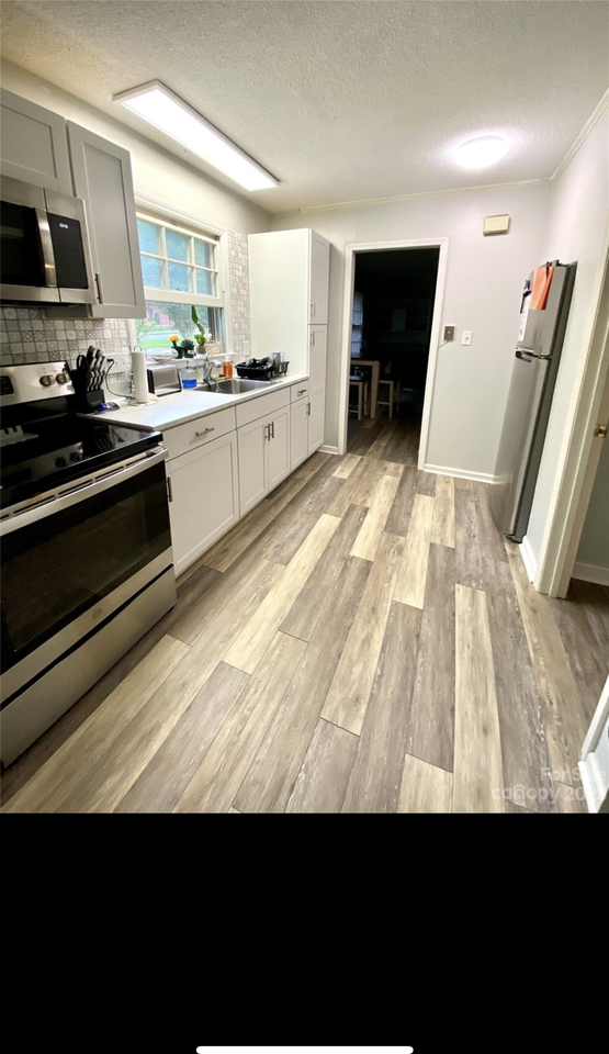 625 E Park Dr #B - Photo 5 of 8