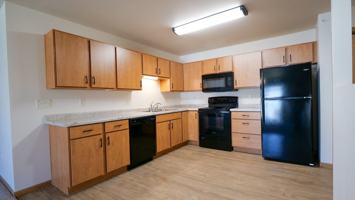 featured image of 1327 1321-1323-1325-1327 Pep's Drive