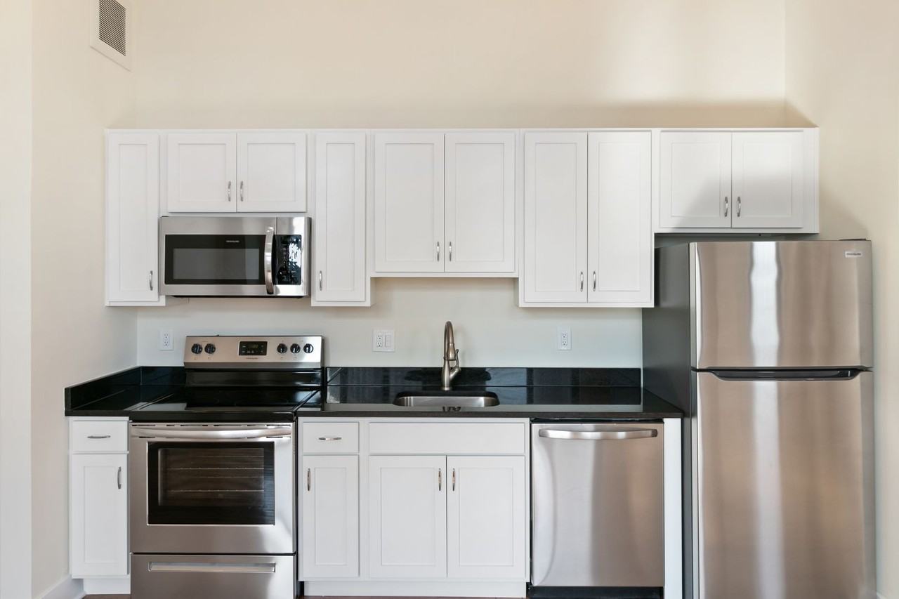 Fyfe Apartments - Photo 2 of 50