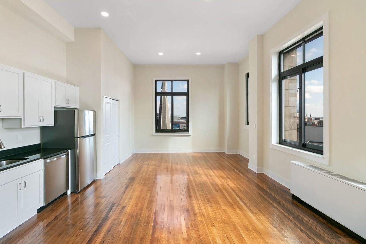 Fyfe Apartments - Photo 4 of 50