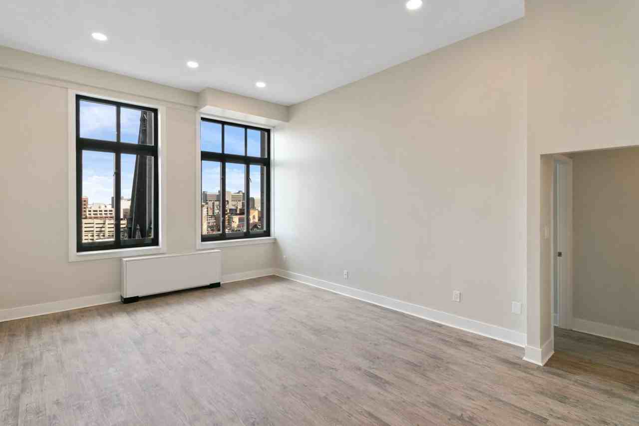 Fyfe Apartments - Photo 4 of 50