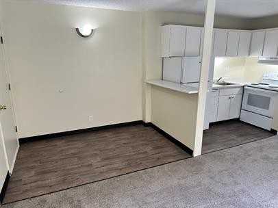 4131 11th Ave Ne #408