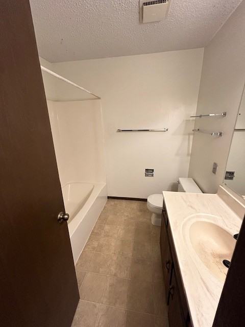 1415 N Main St #2 - Photo 2 of 8