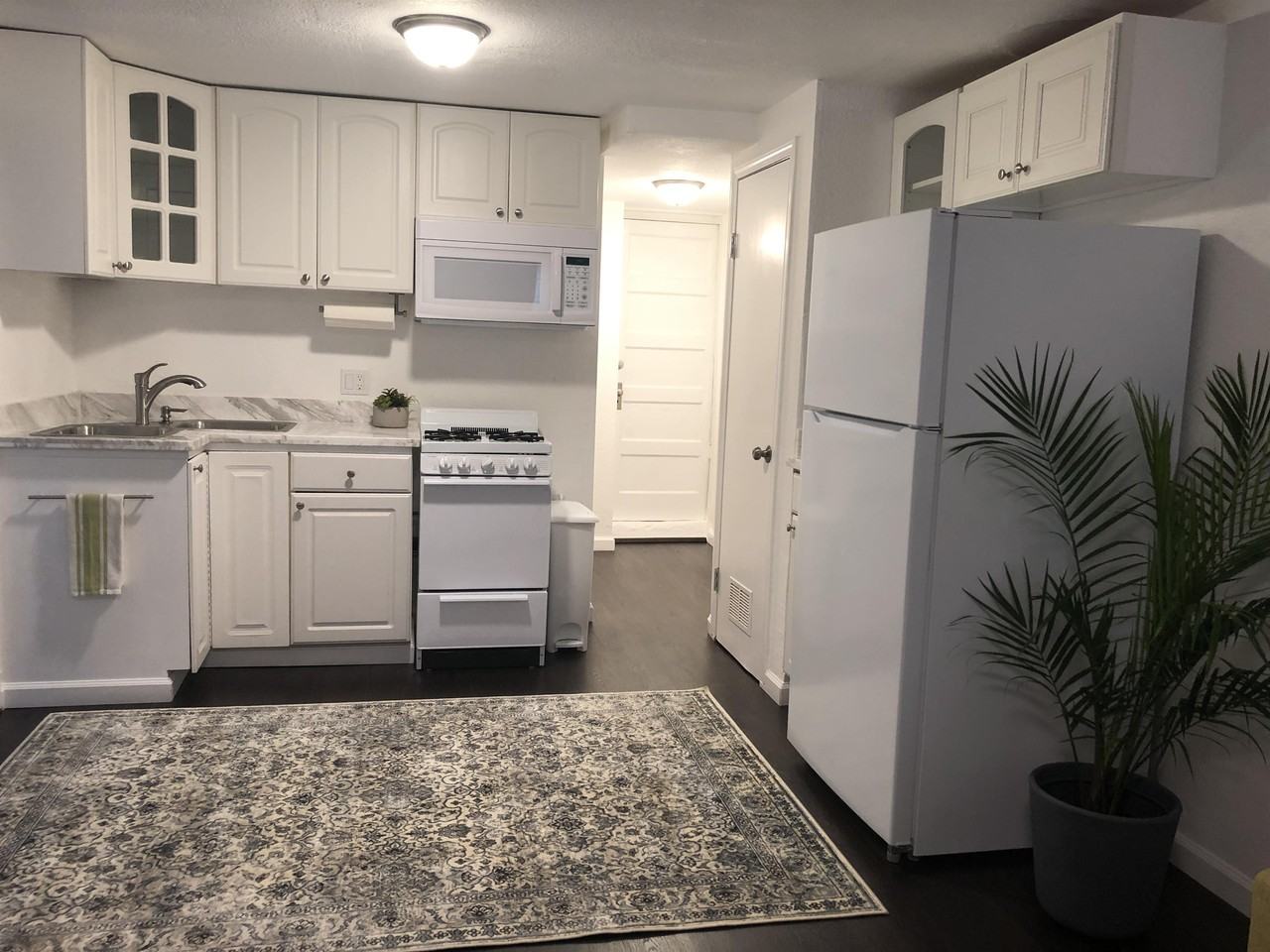 1663 9th Ave #1 - Photo 2 of 16