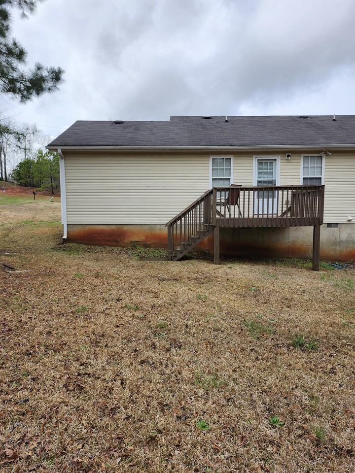 185 Hunters Trce #1 - Photo 2 of 27