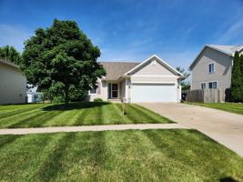 featured image of 450 Se Westgate Dr