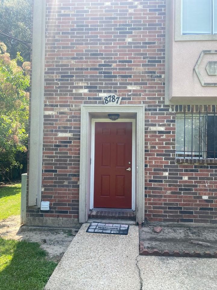 8911 G S R I Ave Unit 8787