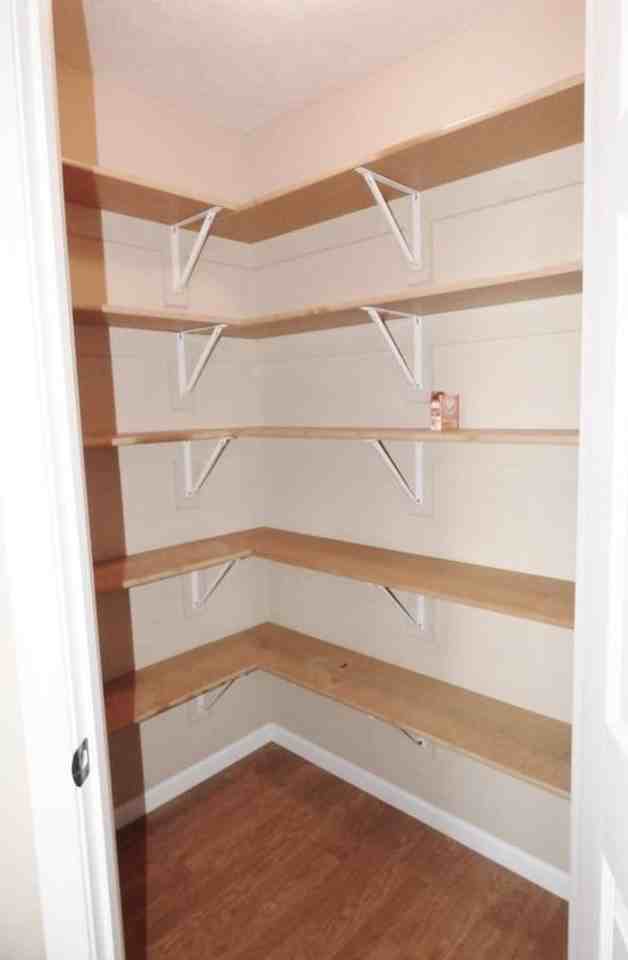 413 Brookmont Dr - Photo 4 of 15