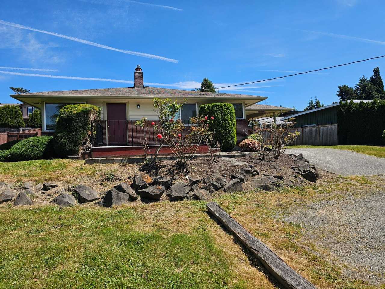 18638 4th Ave Sw - Photo 2 of 16