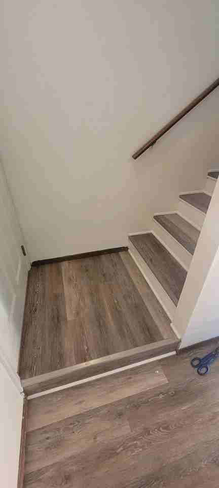 Mayfield Townhouse Apartments - Photo 2 of 14