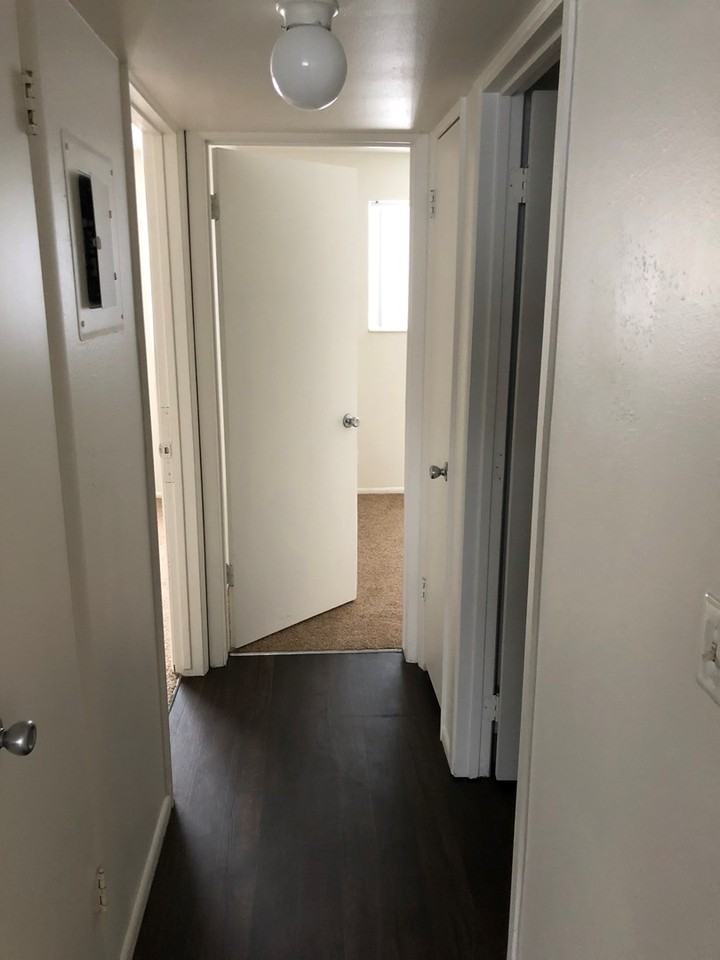 All Seasons Villa - Photo 6 of 7