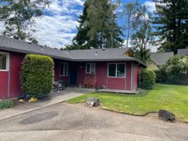 featured image of 109 Sw Fleishauer Ln
