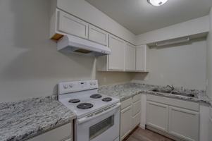 featured image of 1642 Larch St