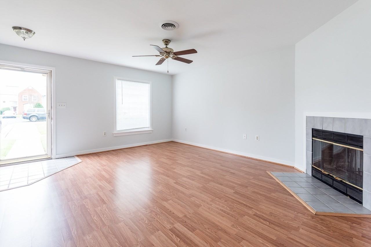 2209 High Bush Cir - Photo 5 of 16