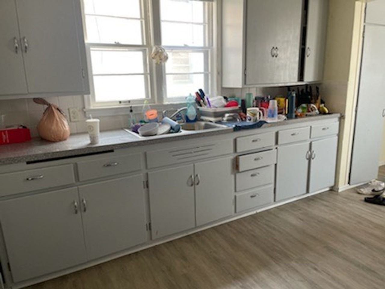 1872 Marshall Avenue - Photo 6 of 15