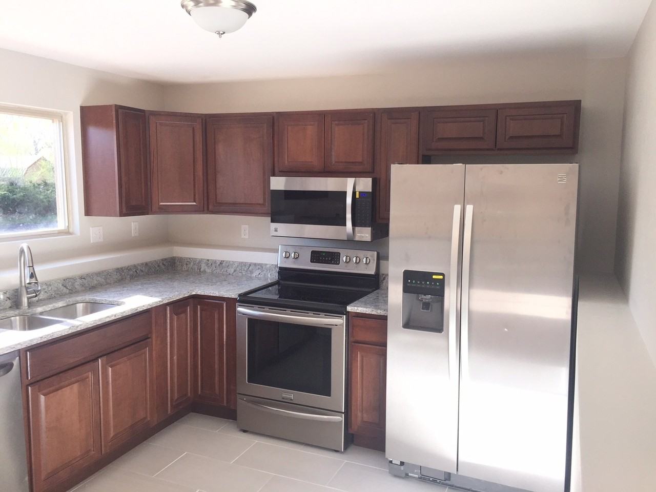 1677 Independence St - Photo 2 of 8