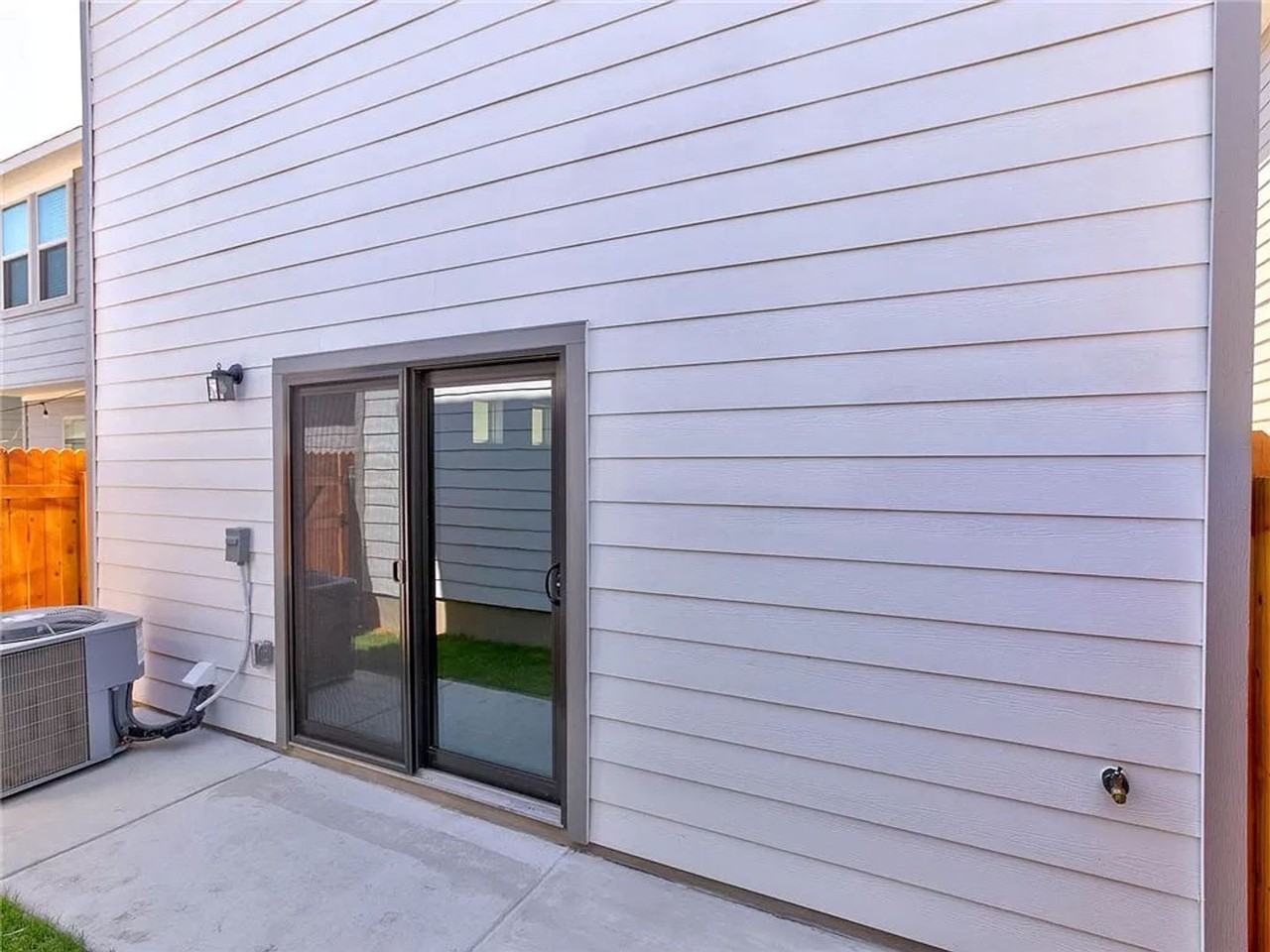 1749 Yaupon Grove Ln - Photo 5 of 7