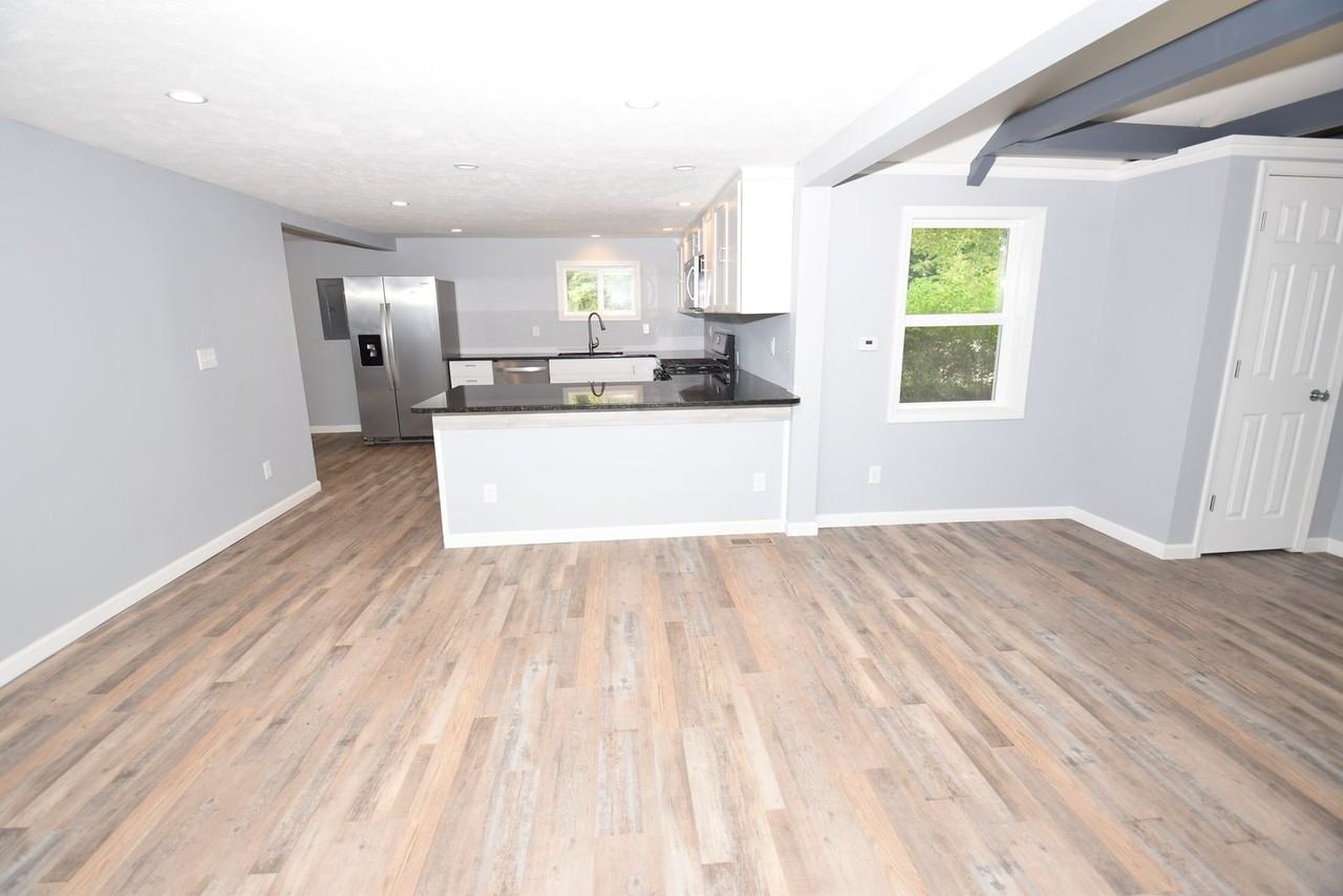 14212 Edwardsburg Highway - Photo 6 of 29