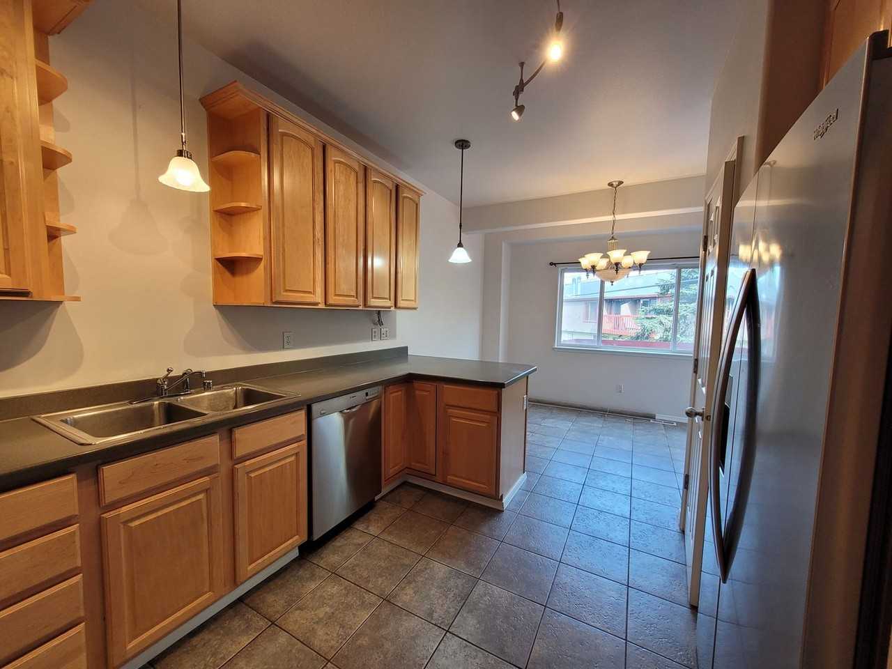 4738 Grumman St - Photo 3 of 24