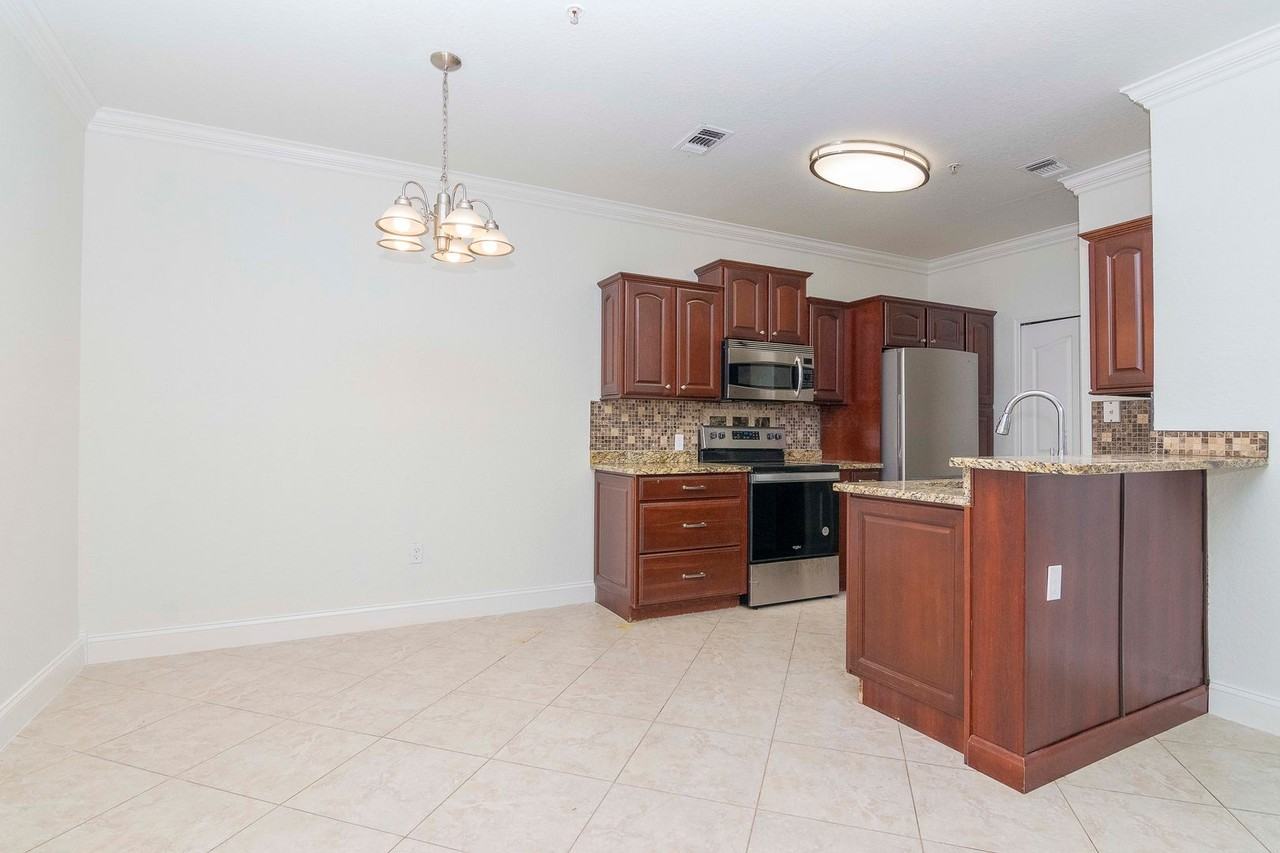 5519 Legacy Crescent Pl #204 - Photo 6 of 37