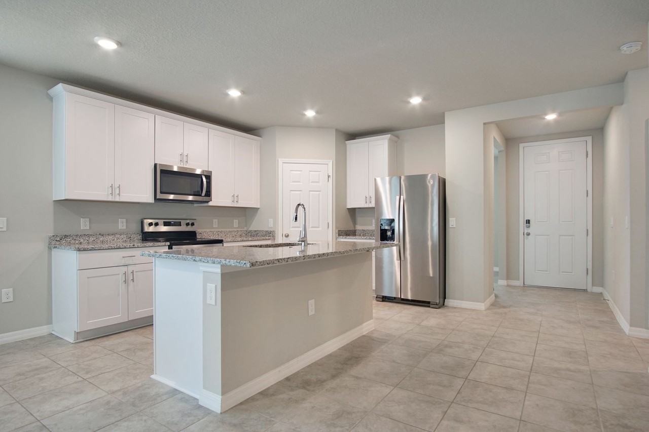 3104 Cassidy Ln - Photo 3 of 28