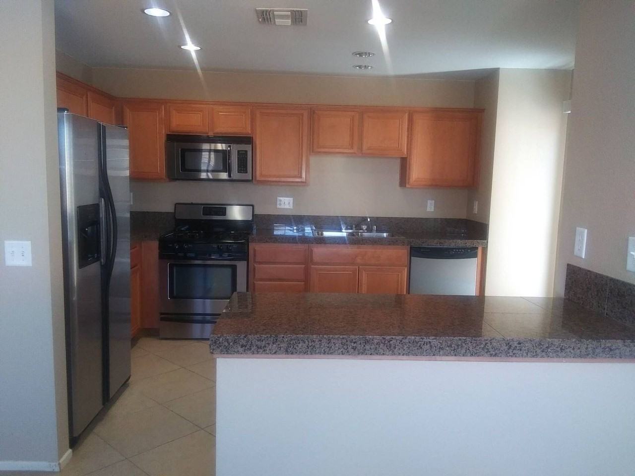 5254 Verenda Ave - Photo 3 of 8