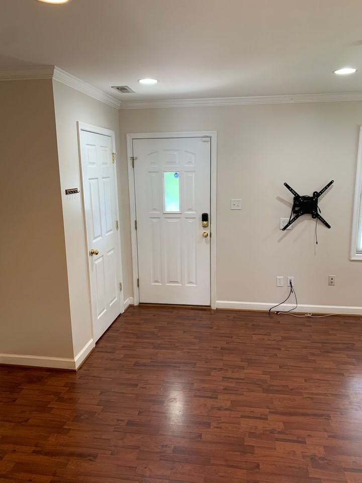 1400 N 33rd St - Photo 2 of 17