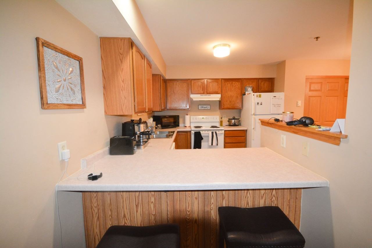 1872 Deerhaven Ln Ne #5 - Photo 4 of 11
