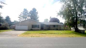 featured image of 91692 Smith Lake Rd