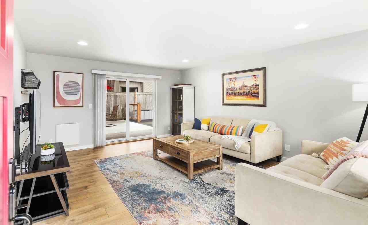 19036 Ballinger Way Ne - Photo 7 of 41