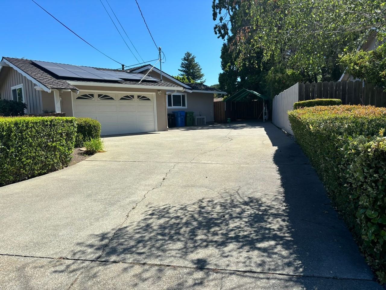 161 Warwick Dr - Photo 2 of 20