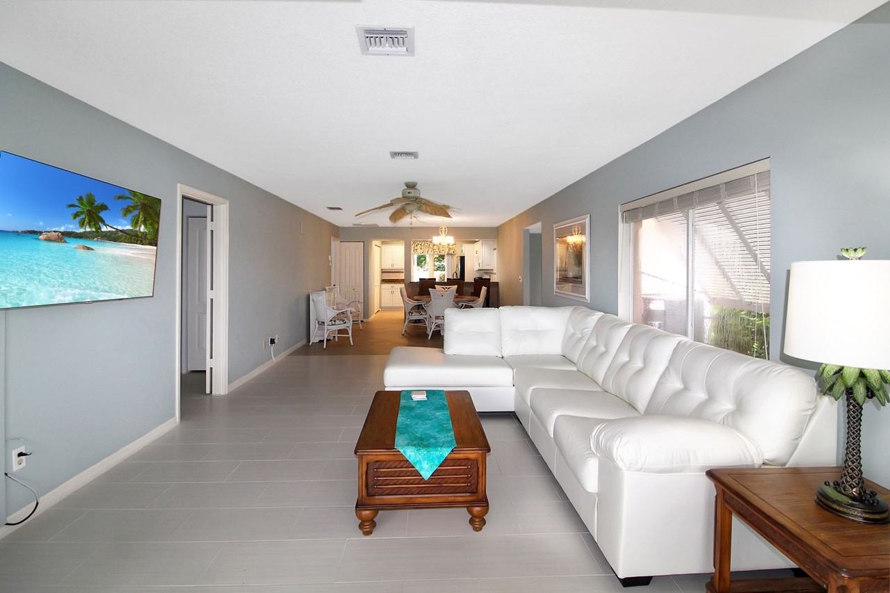 340 Cerromar Way N #3 - Photo 7 of 15